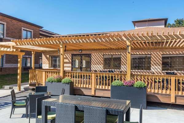  - Baymont Inn & Suites Copley - I-77, Exit 137