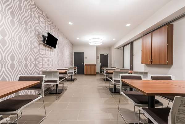  - Microtel Inn & Suites by Wyndham Sweetwater - I-20, Exit 242