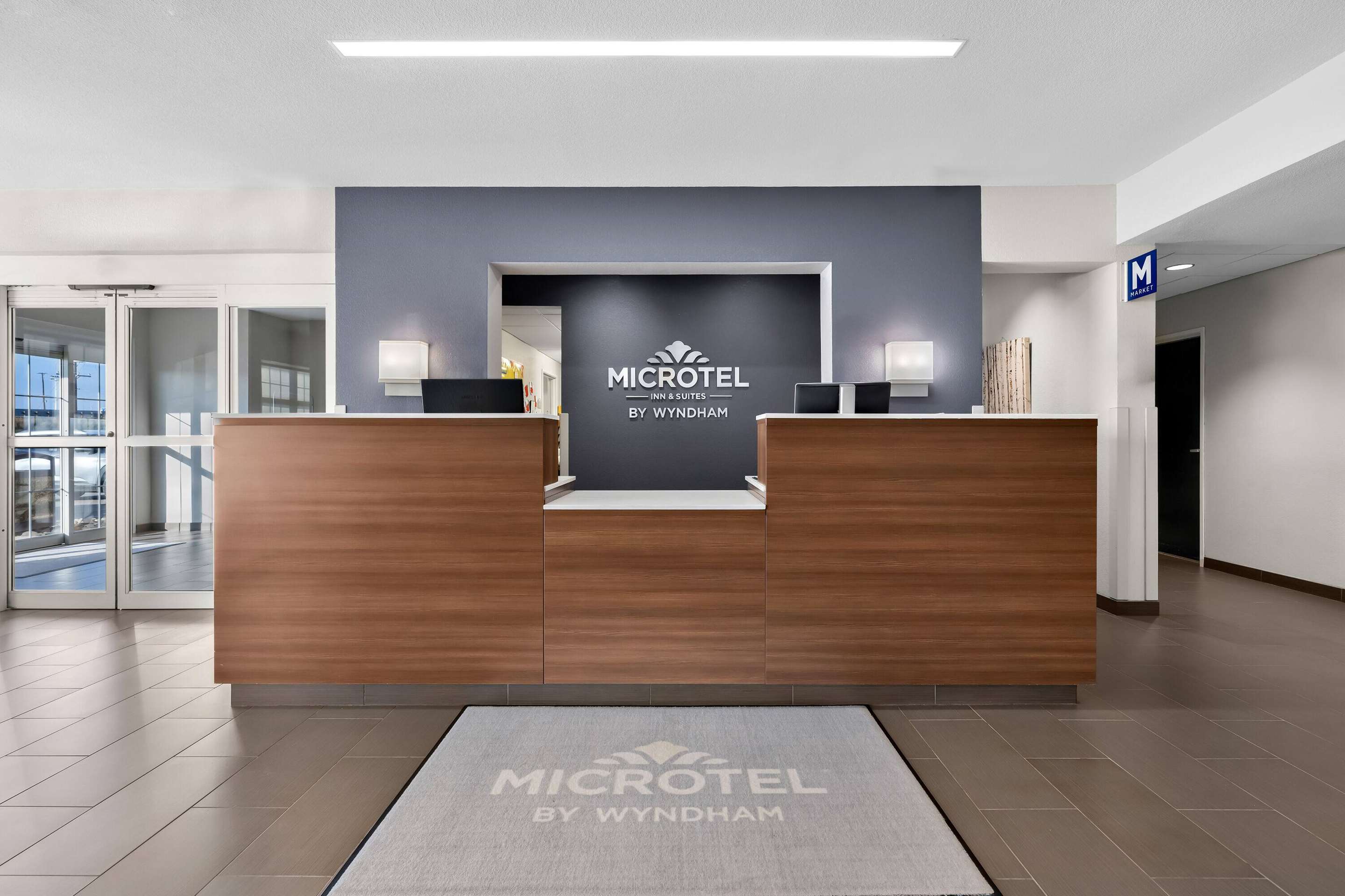 Reception | Microtel Inn & Suites by Wyndham Sweetwater