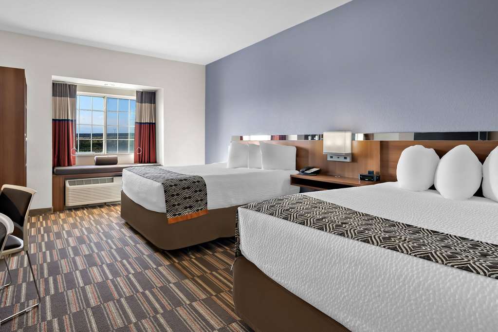 MICROTEL INN AND SUITES BY WYNDHAM-guestroom-Guest Room,On-Site,Double Room.jpg