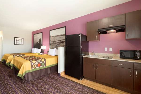  - Super 8 Motel Carrizo Springs