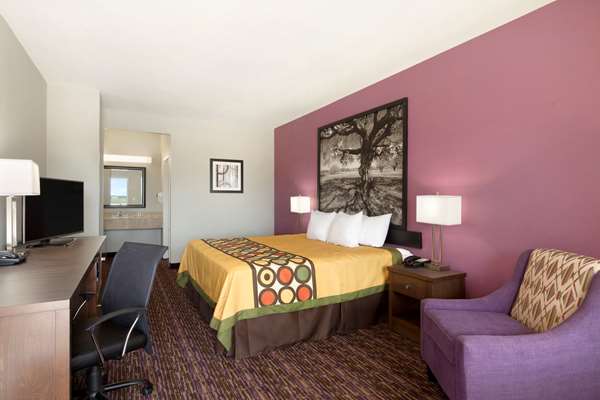  - Super 8 Motel Carrizo Springs