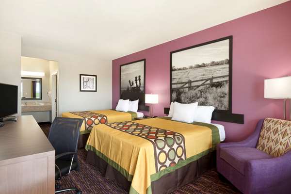  - Super 8 Motel Carrizo Springs