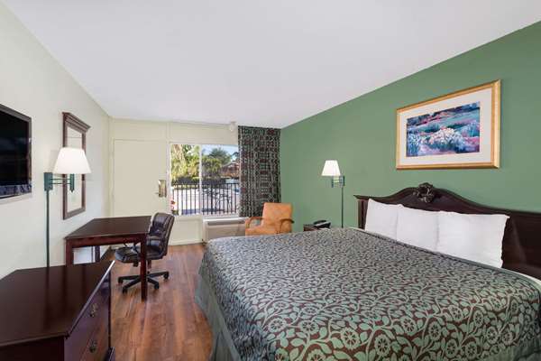 Suite - Travelodge North Fort Myers