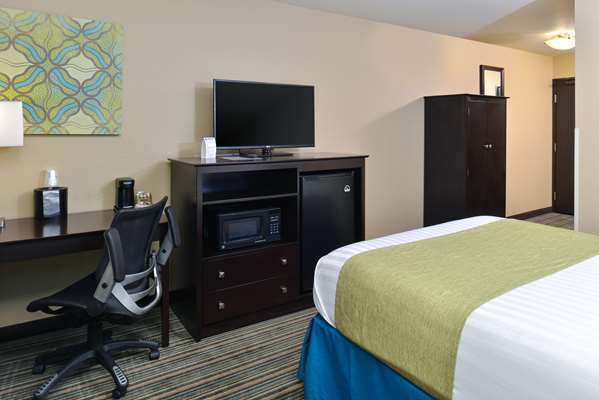  - Best Western Long Beach Inn