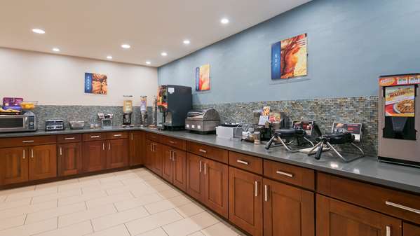 Amenities - Best Western Long Beach Inn