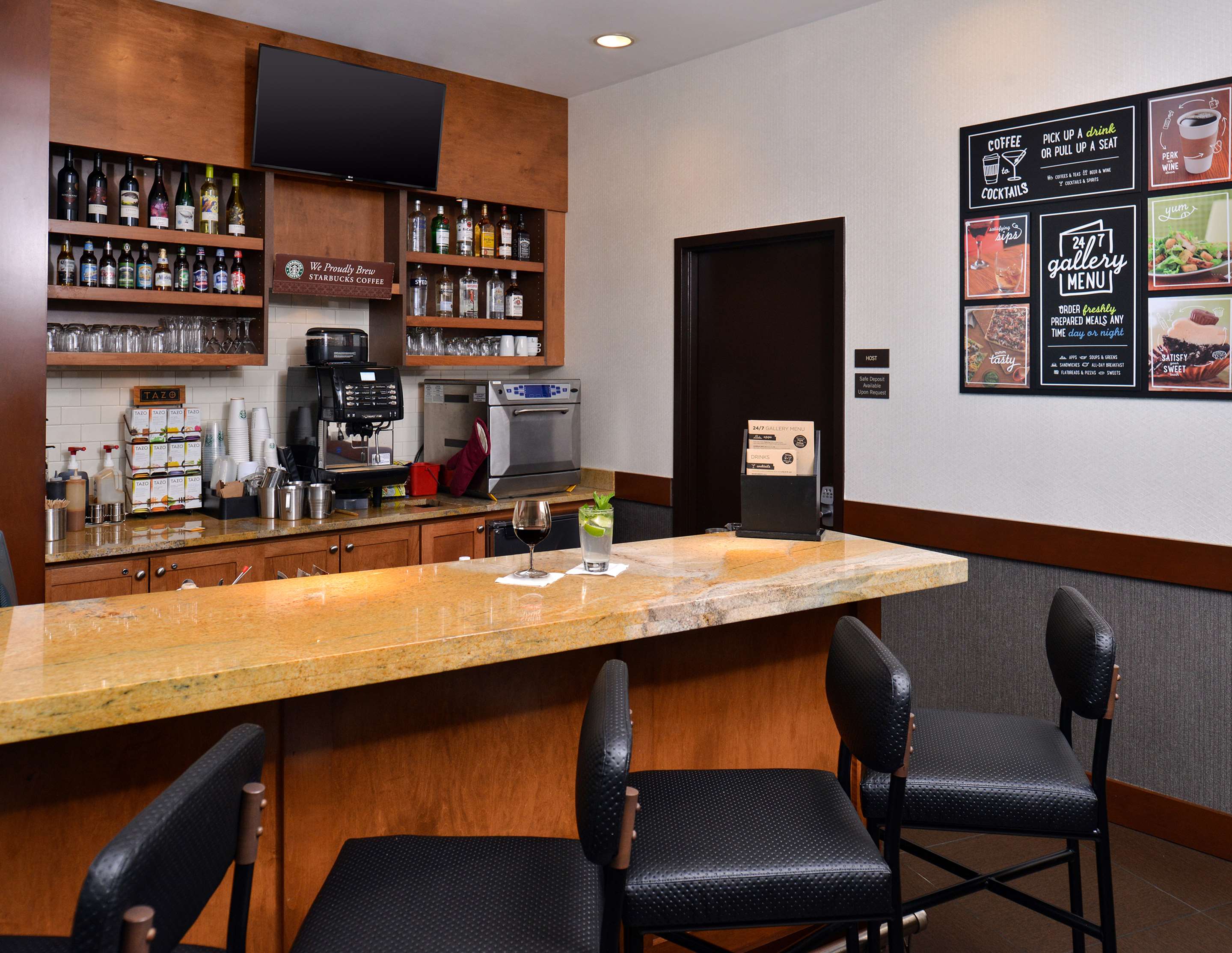 Bar Lounge
