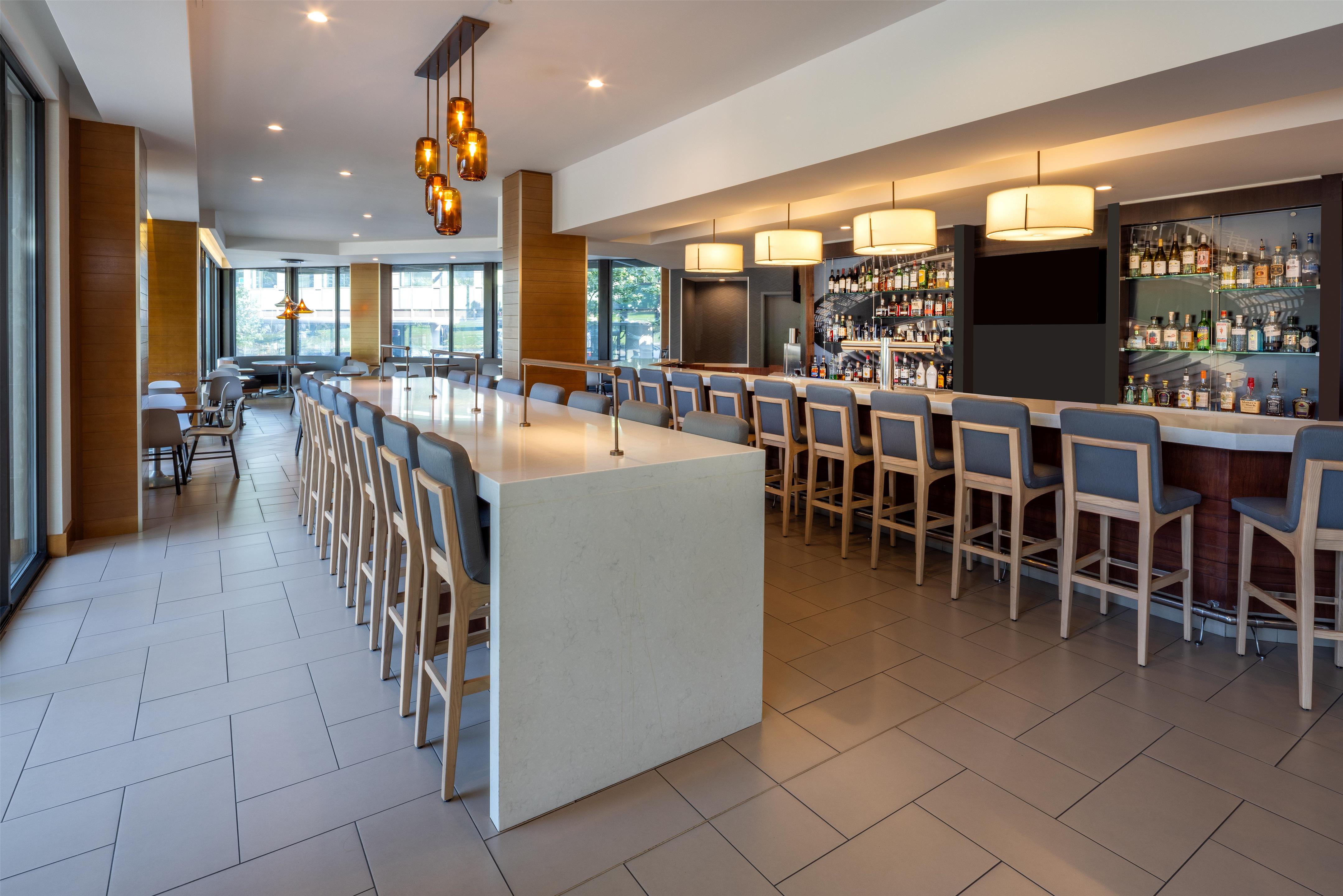 Bar Lounge | Hyatt House Seattle/Downtown