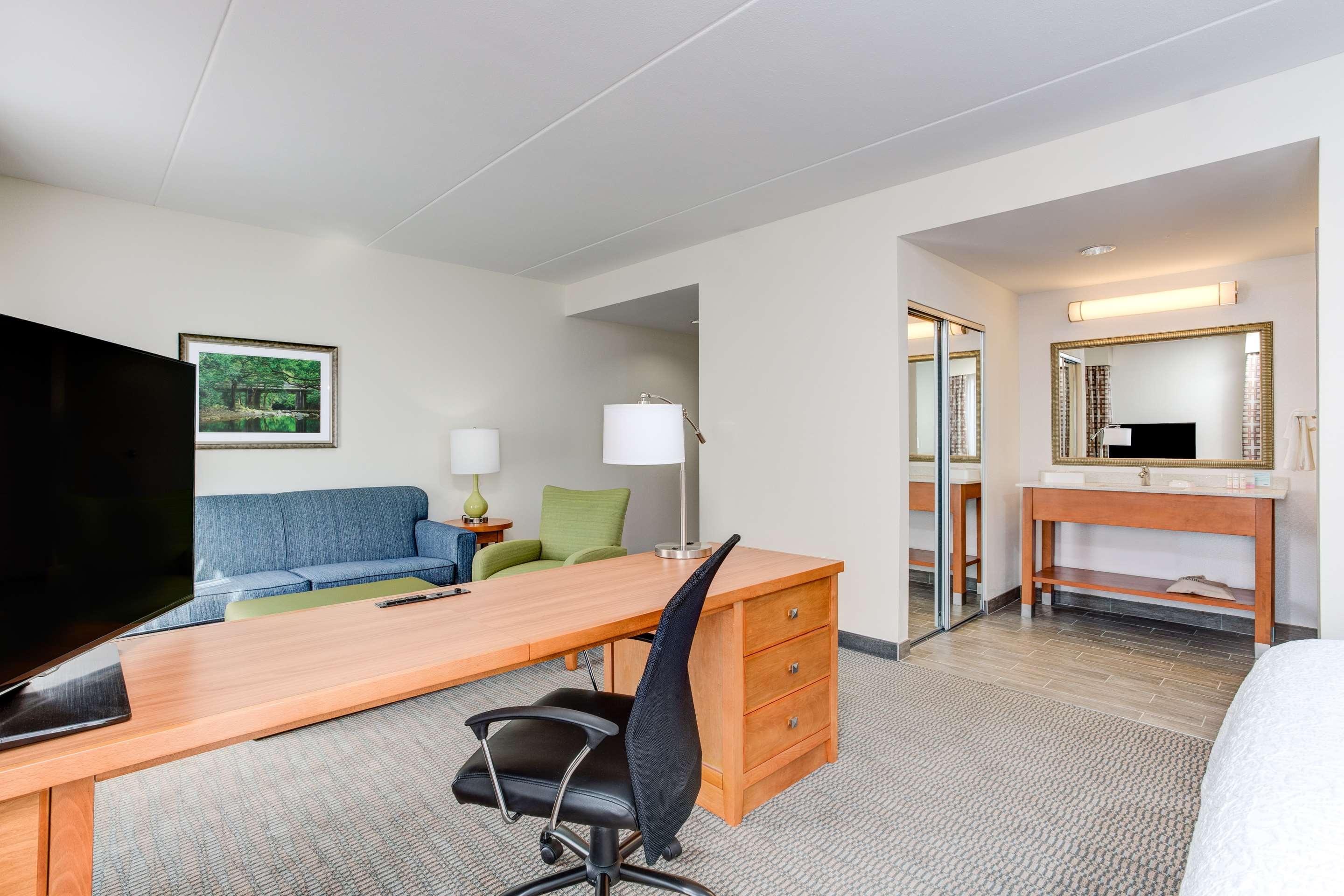 Guest room