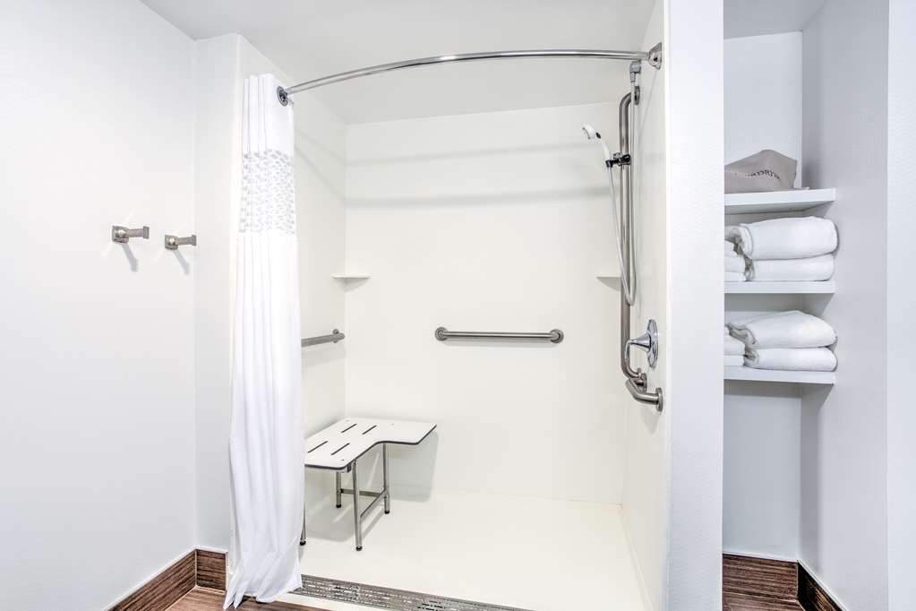 Hampton Inn & Suites by Hilton Macon I-475 Room Type - 1 KN STUDIO SHWR ONLY NS