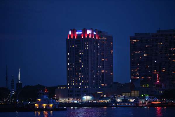 Exterior view - Hilton Philadelphia at Penns Landing Hotel - I-95, Exit 20