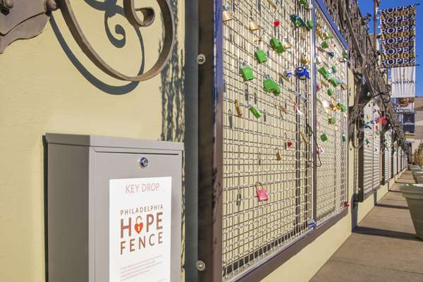 Exterior view - Hilton Philadelphia at Penns Landing Hotel - I-95, Exit 20