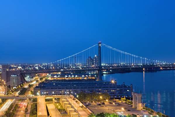 Exterior view - Hilton Philadelphia at Penns Landing Hotel - I-95, Exit 20