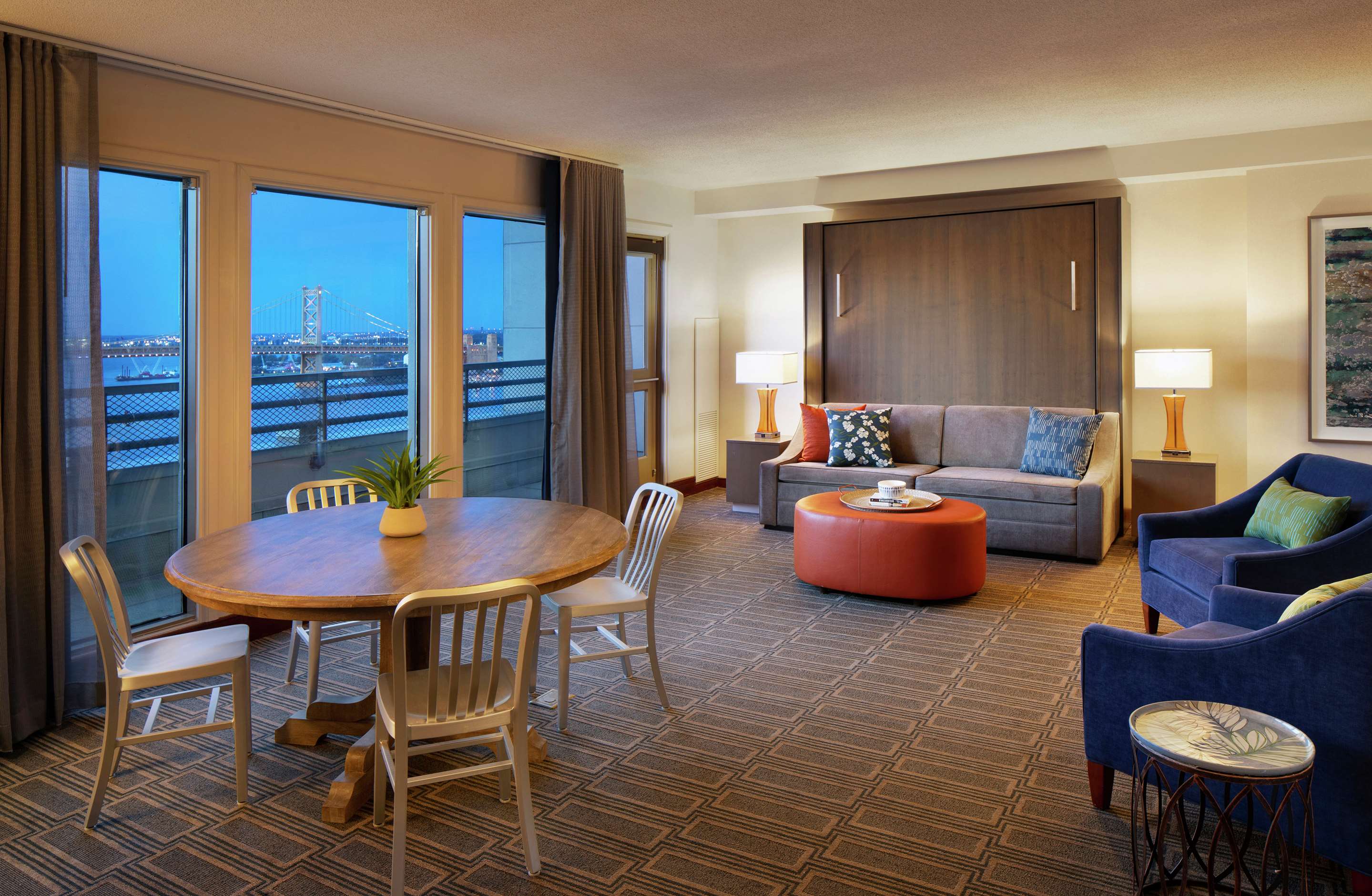Guest room