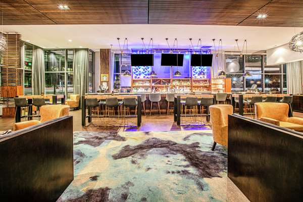 Bar - Hilton Garden Inn Seattle Downtown - I-5, Exit 166