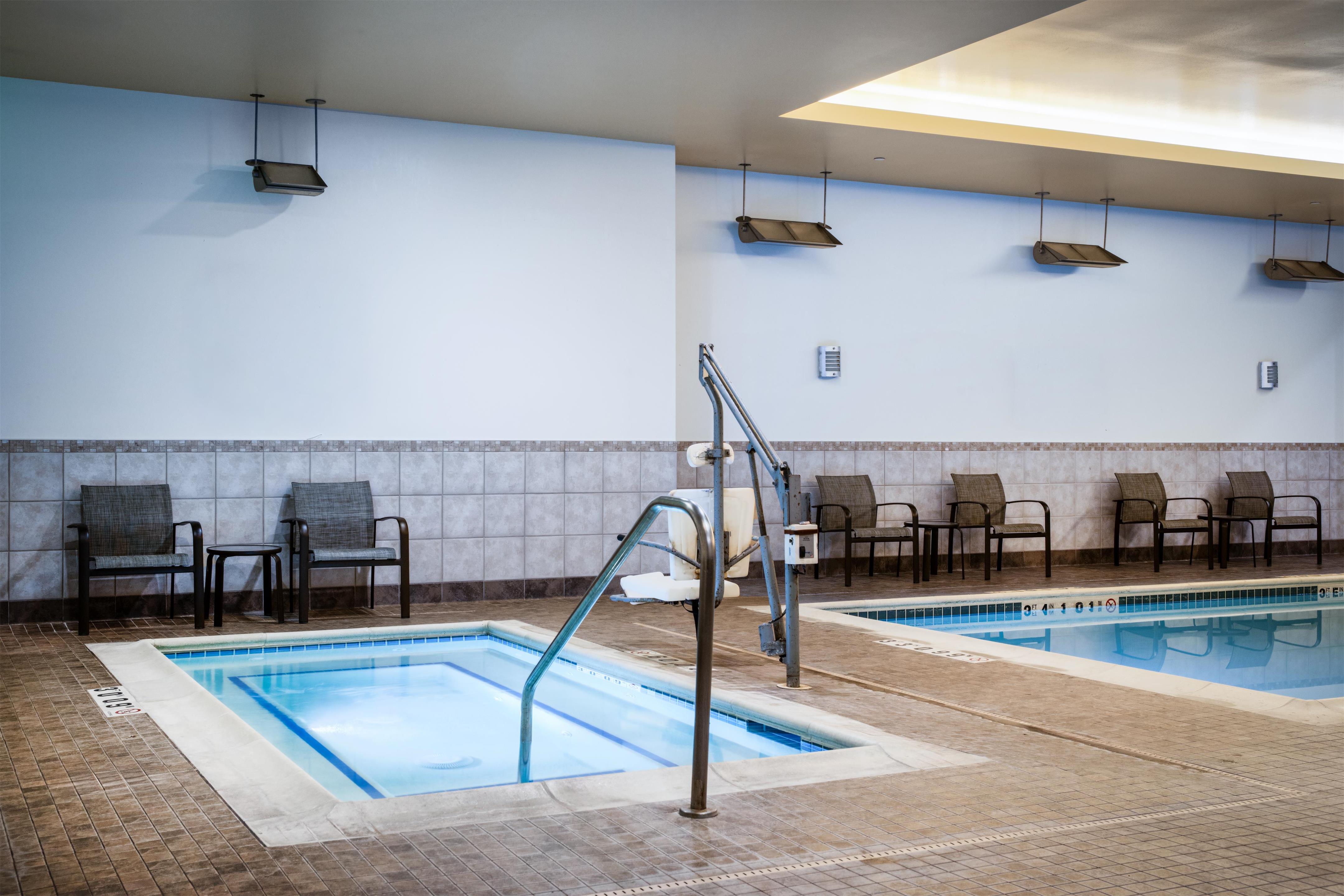 Pool | Hilton Garden Inn Seattle Downtown