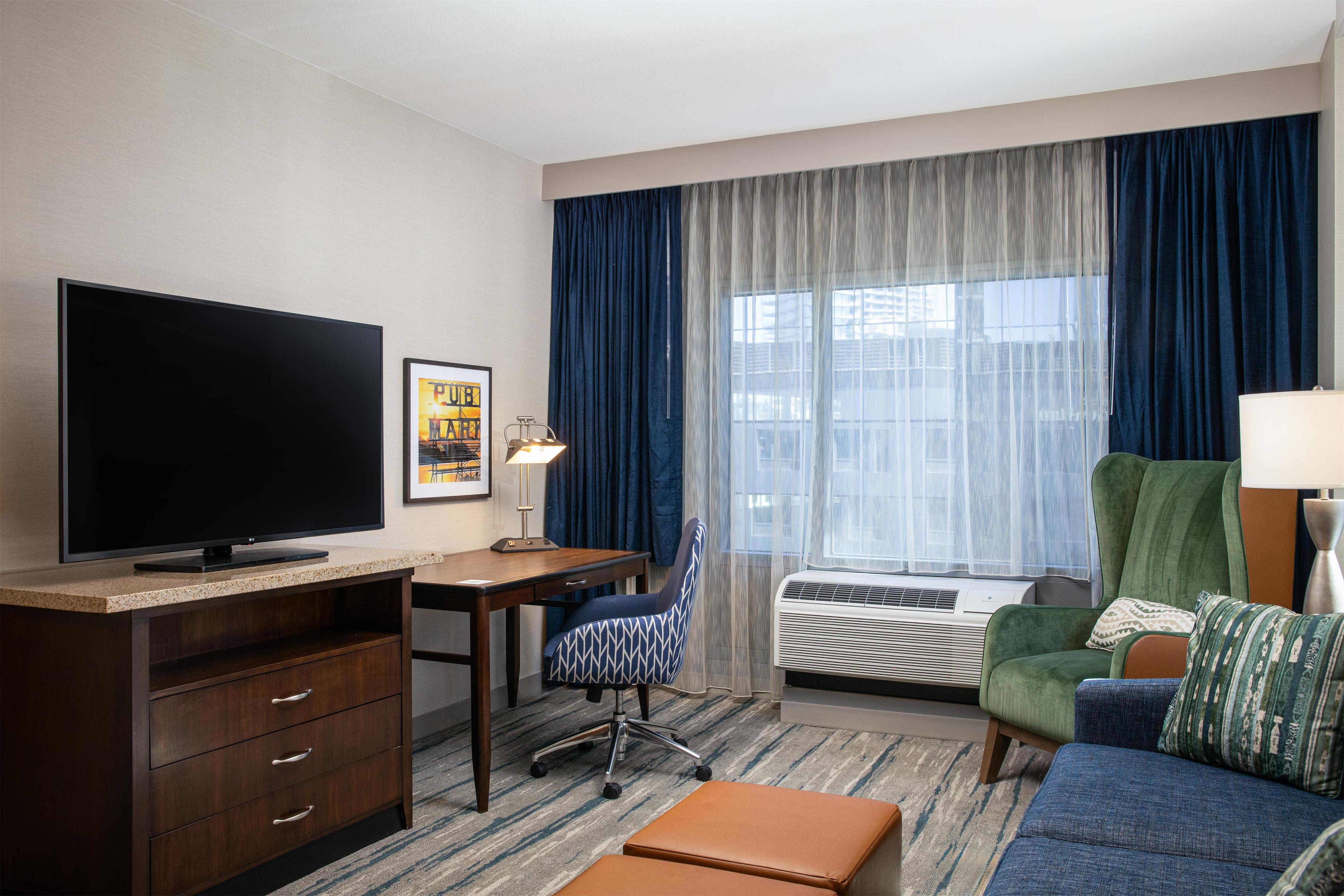 Guest room