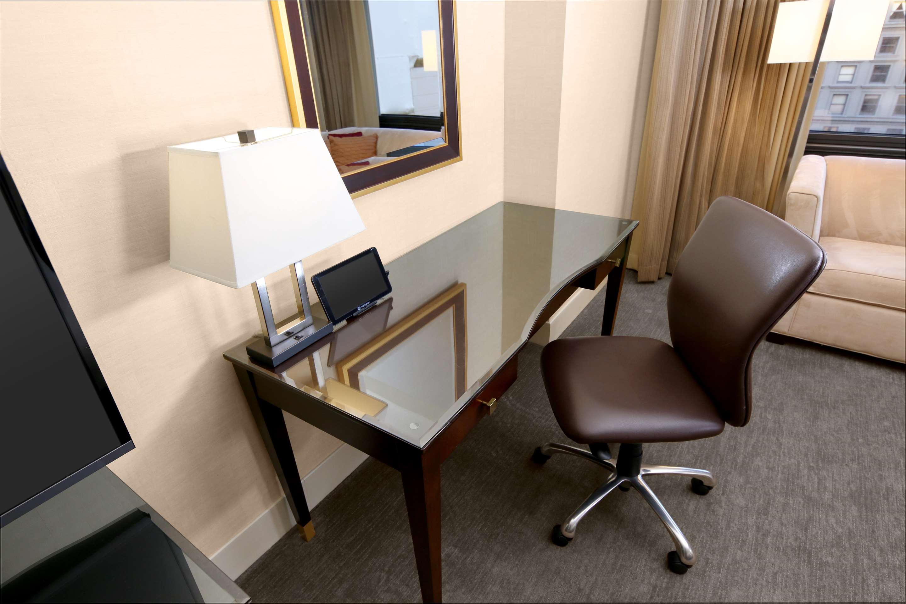 Guest room