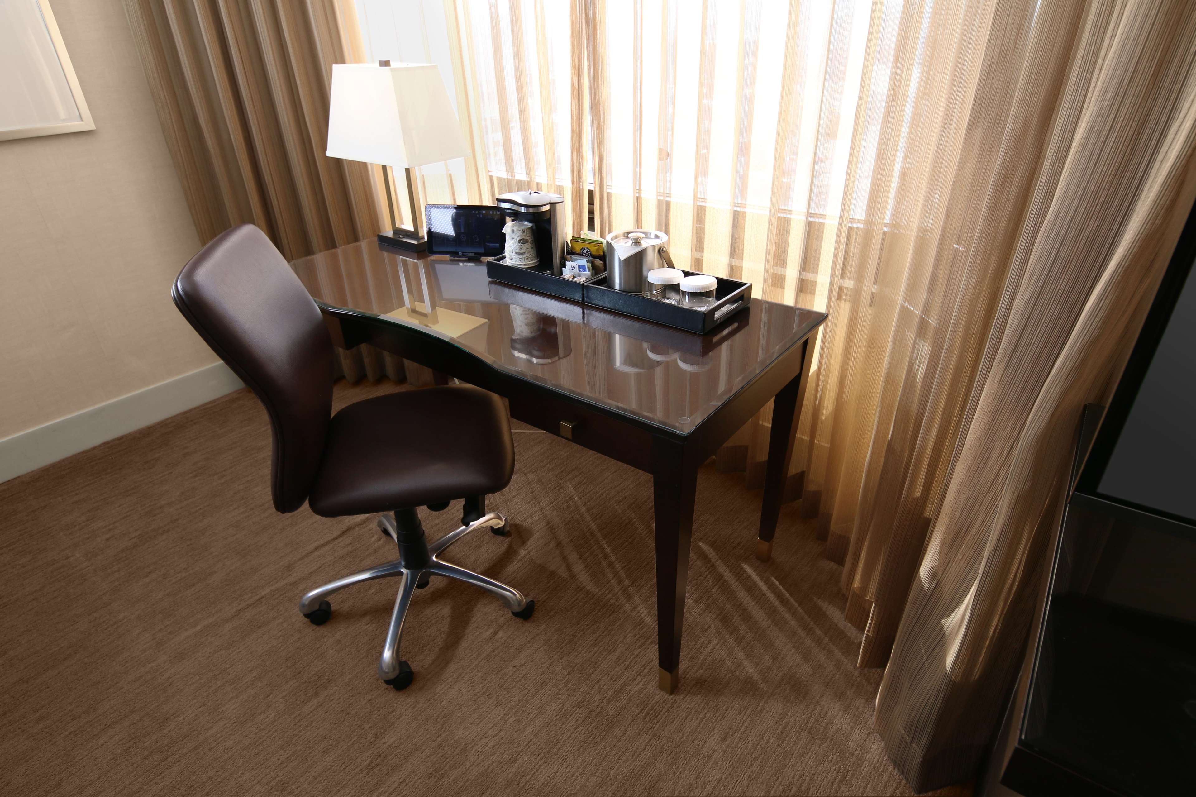 Parc 55 San Francisco - A Hilton Hotel Room Type - 2 DBL BEDS JR STE DLX