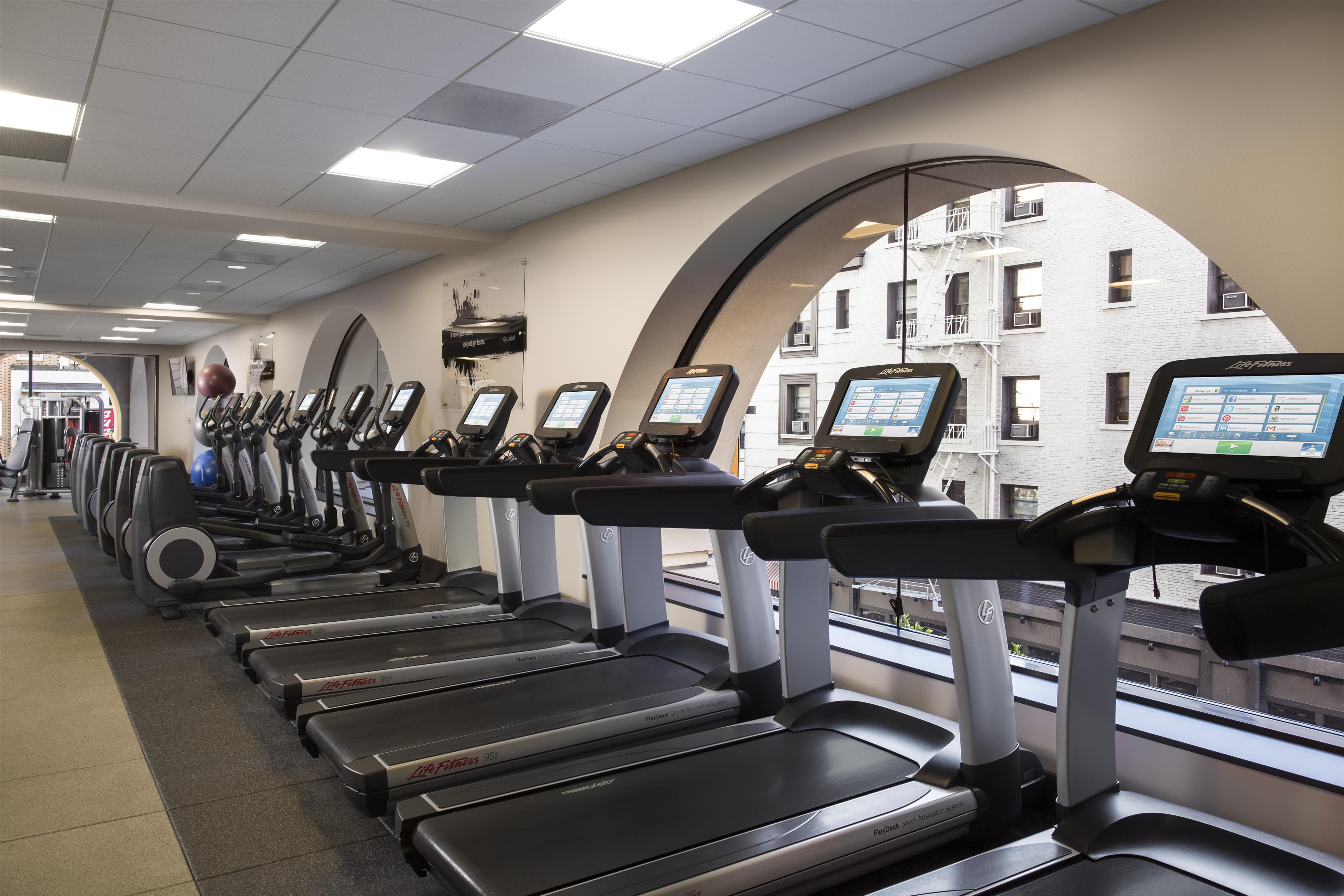 Health club fitness center gym | Parc 55 San Francisco - A Hilton Hotel