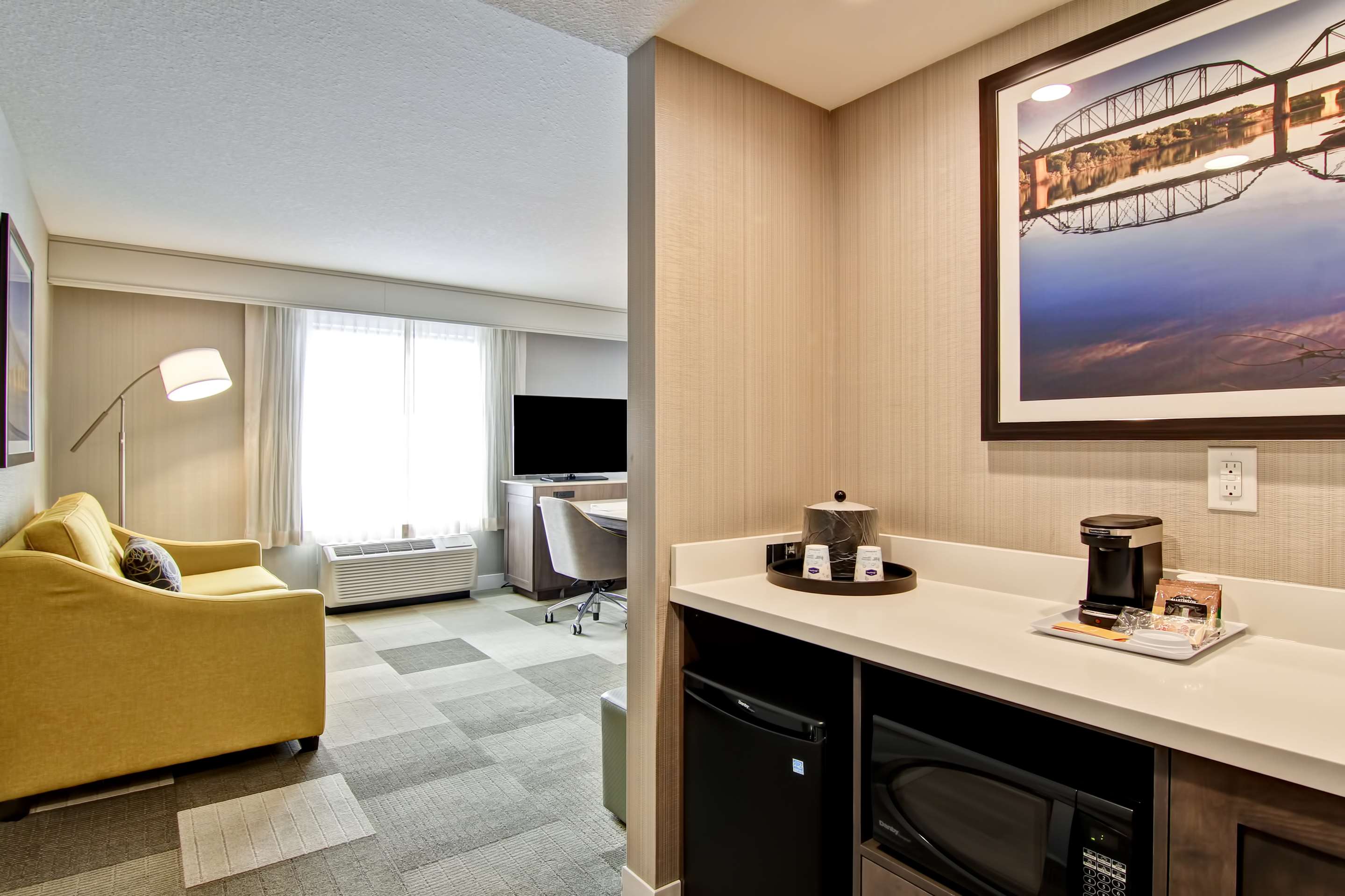 Guest room