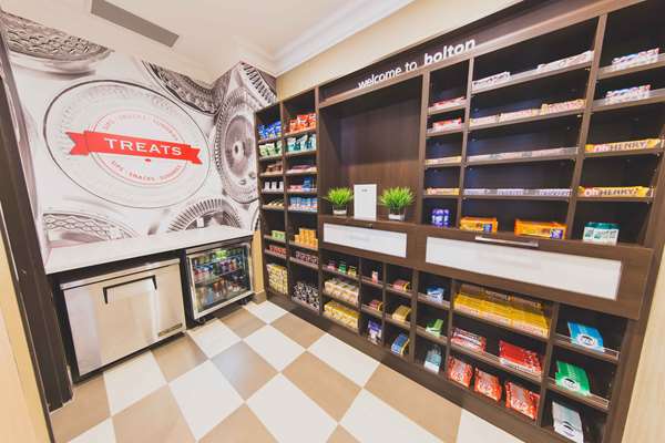 Restaurant - Hampton Inn & Suites Bolton