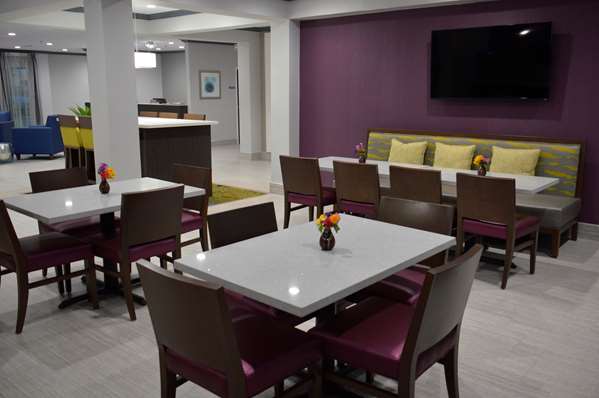 Restaurant - Best Western Town Center Inn Weslaco