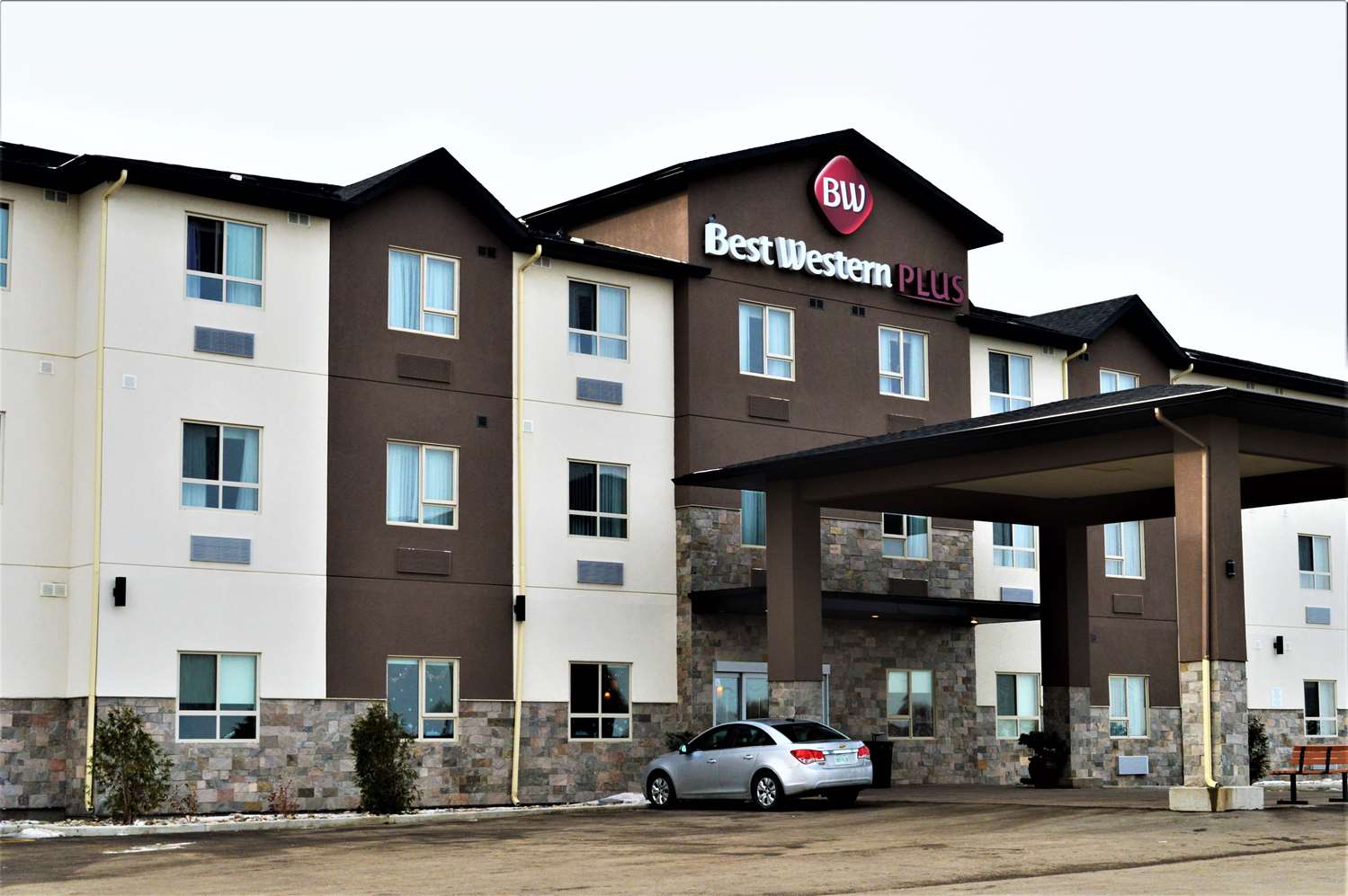 Best Western Plus Moosomin Hotel, SK See Discounts