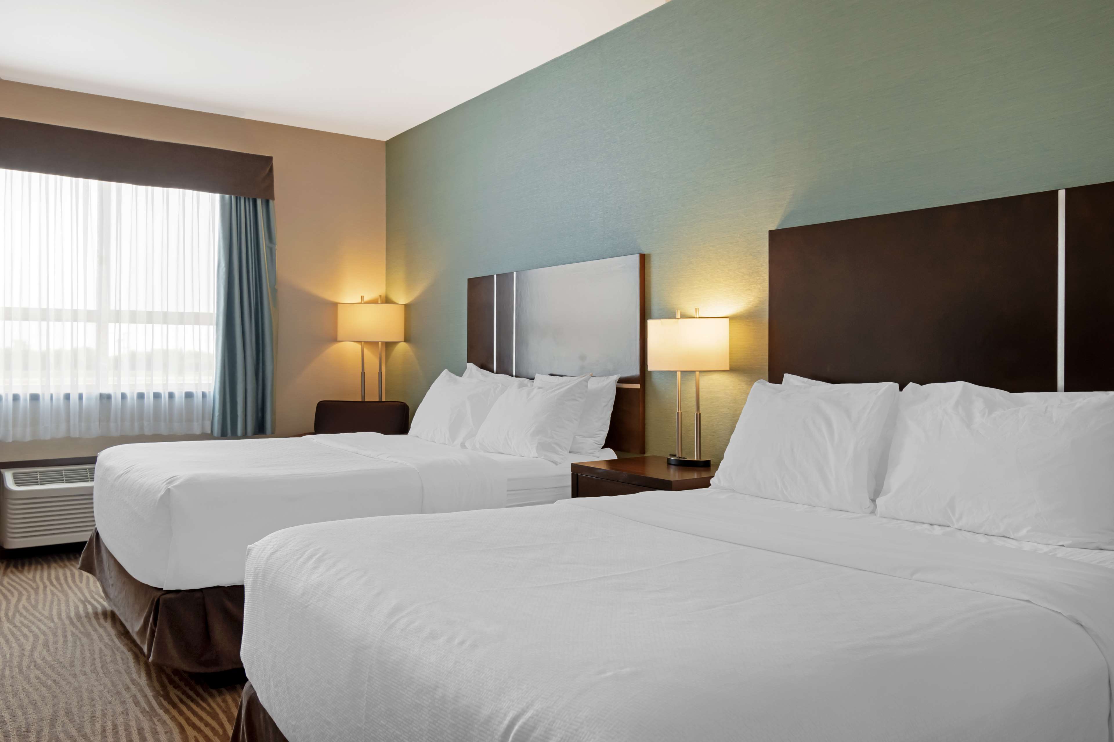 Best Western Plus Moosomin Hotel Room Type - 2 Queen Beds, Non-Smoking, Kitchenette, Microwave And Refrigerator, Wi-Fi, Full Breakfast