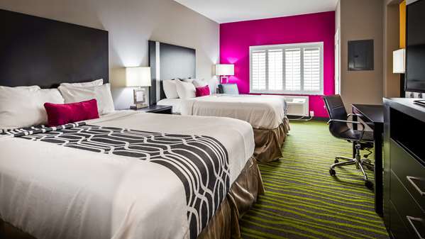  - Best Western Plus Dilley Inn & Suites