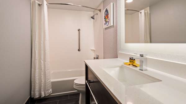  - Best Western Plus Daytona Inn Seabreeze Oceanfront