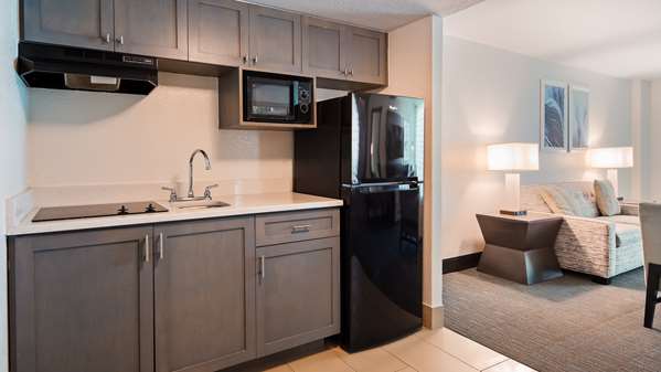  - Best Western Plus Daytona Inn Seabreeze Oceanfront