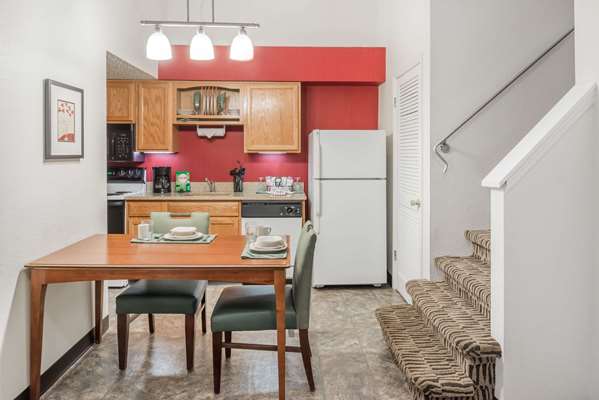 Suite - Hawthorn Suites by Wyndham Westport Maryland Heights - I-270, Exit 16