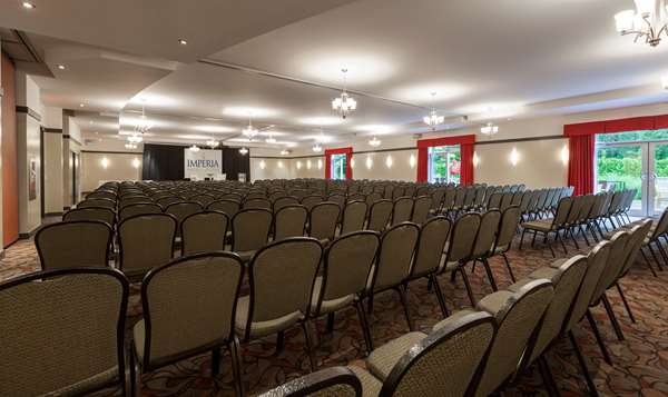  - Imperia Hotel Suites Terrebonne