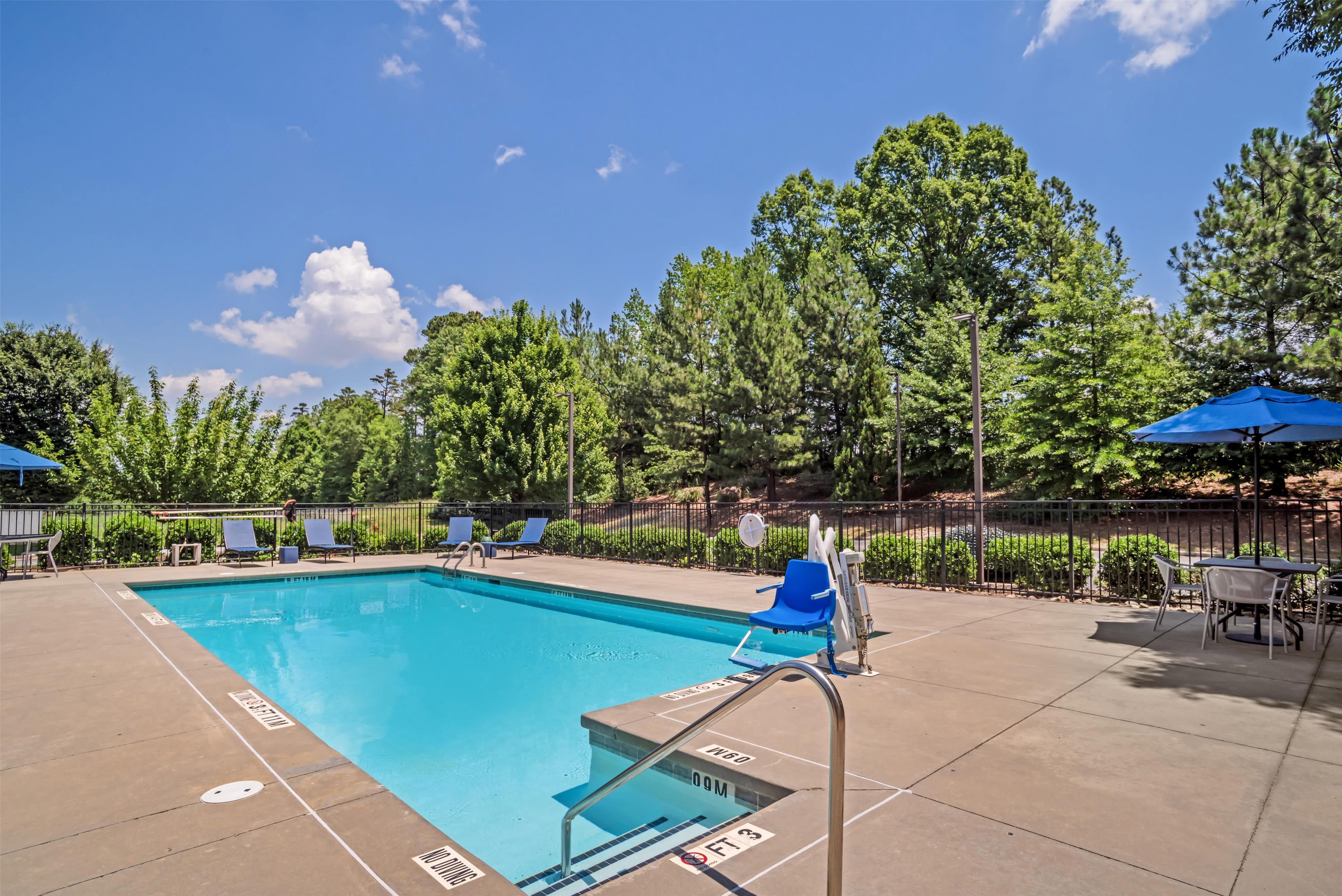 Pool | Hampton Inn & Suites Fort Mill