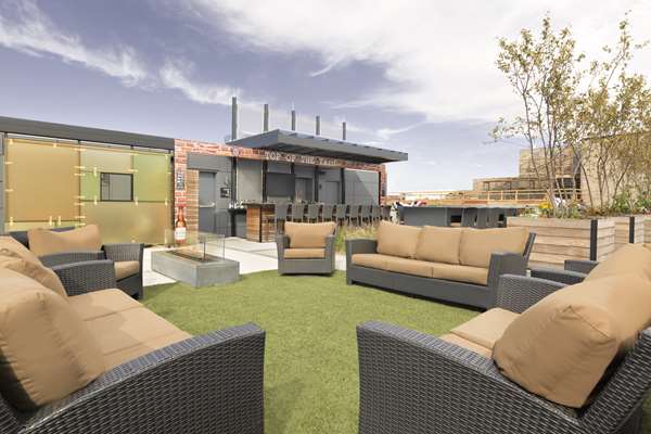 Exterior view - Hampton Inn & Suites Navy Yard Washington DC