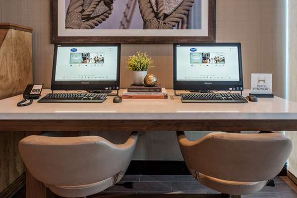 Conference Area - Hampton Inn & Suites Navy Yard Washington DC