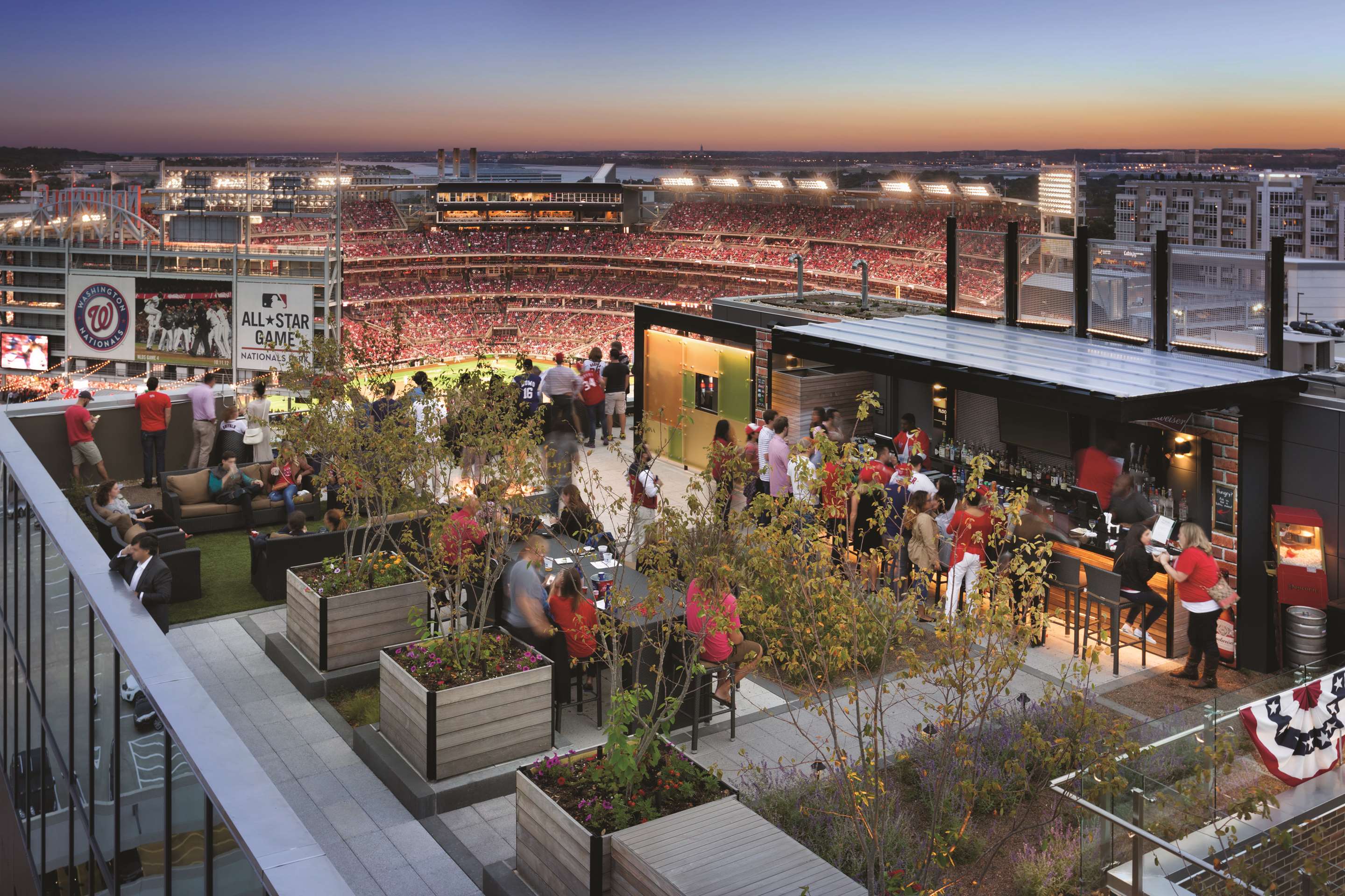 Restaurant | Hampton Inn & Suites Washington DC - Navy Yard