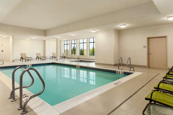 Pool - Hampton Inn Sherwood Park