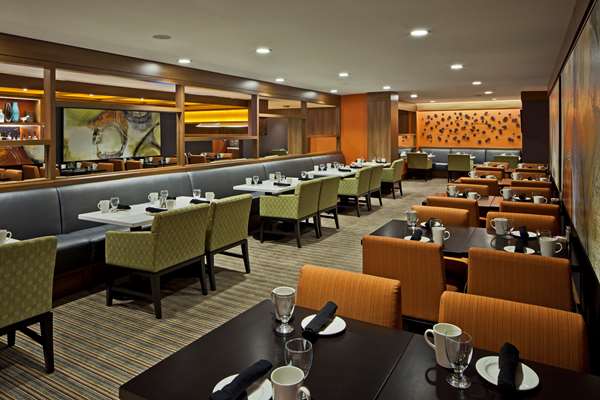 Restaurant - Hilton Hotel Mississauga