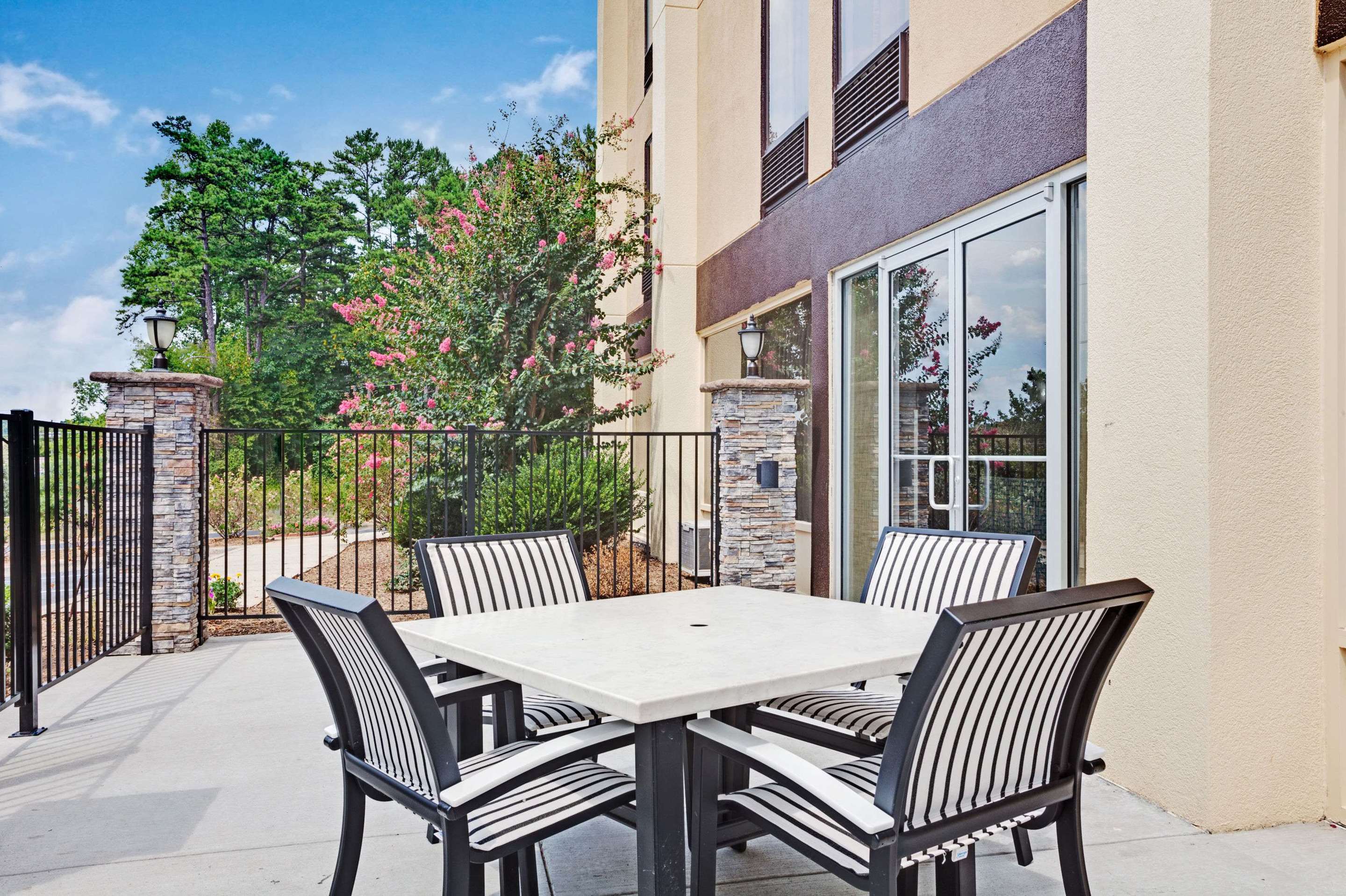Patio | Wyndham Garden Charlotte Airport Southeast
