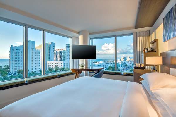 Suite - Hyatt Centric Hotel South Beach Miami