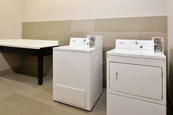  - Hampton Inn & Suites Hutto