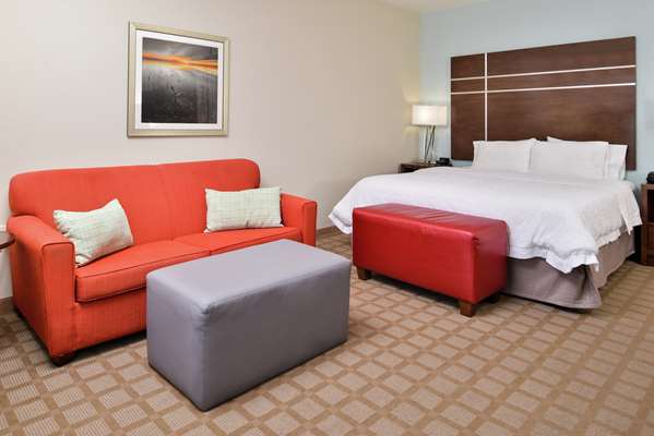  - Hampton Inn & Suites Hutto