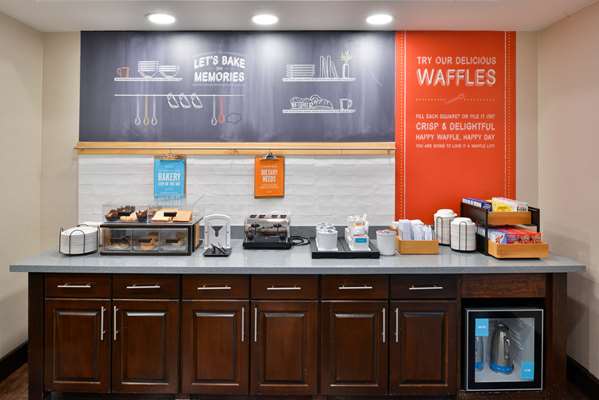 Amenities - Hampton Inn & Suites Hutto