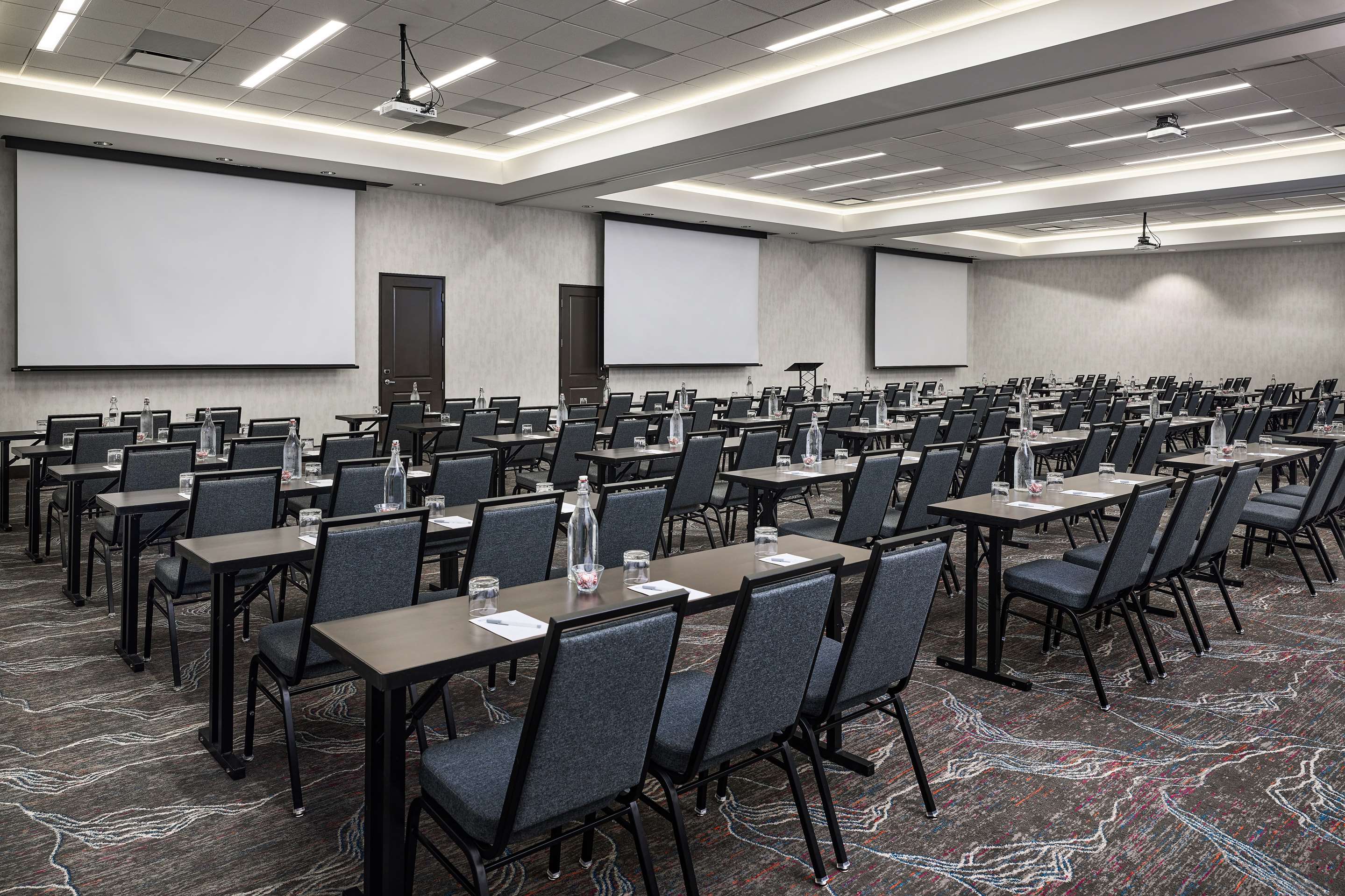 Meeting Room | Hilton Garden Inn Nashville Downtown/Convention Center