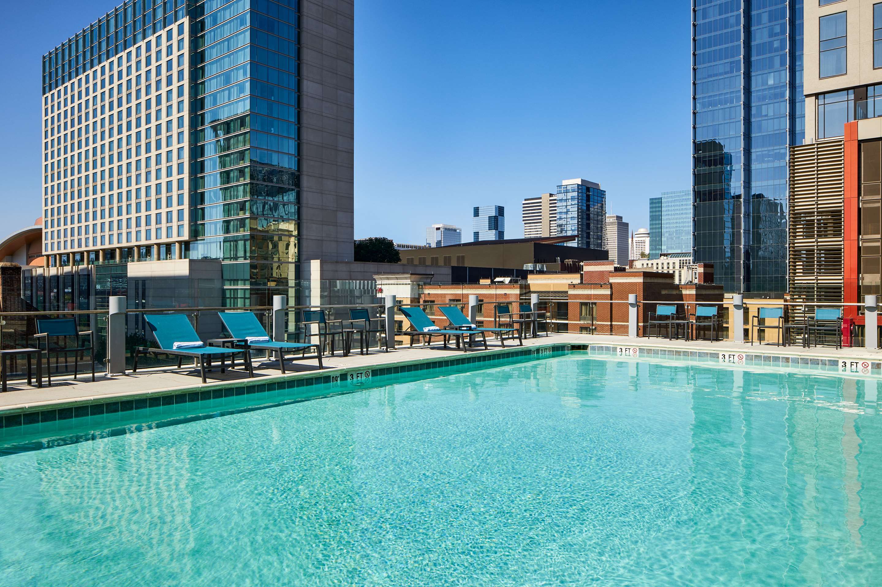 Pool | Hilton Garden Inn Nashville Downtown/Convention Center