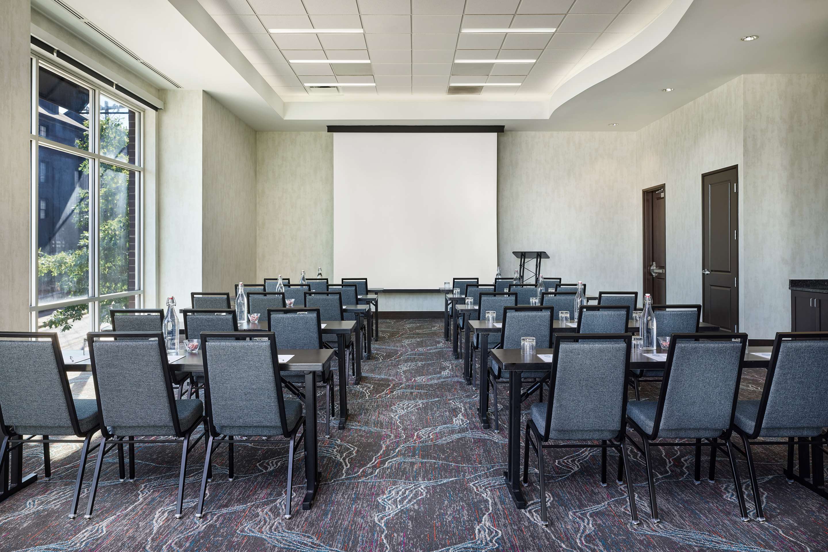 Meeting Room | Hilton Garden Inn Nashville Downtown/Convention Center