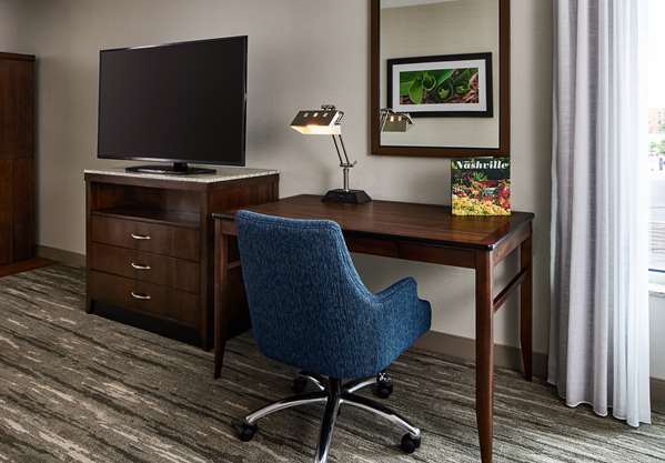  - Hilton Garden Inn Downtown Nashville