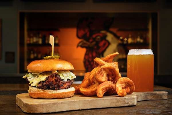 Bar - Hilton Garden Inn Downtown Nashville